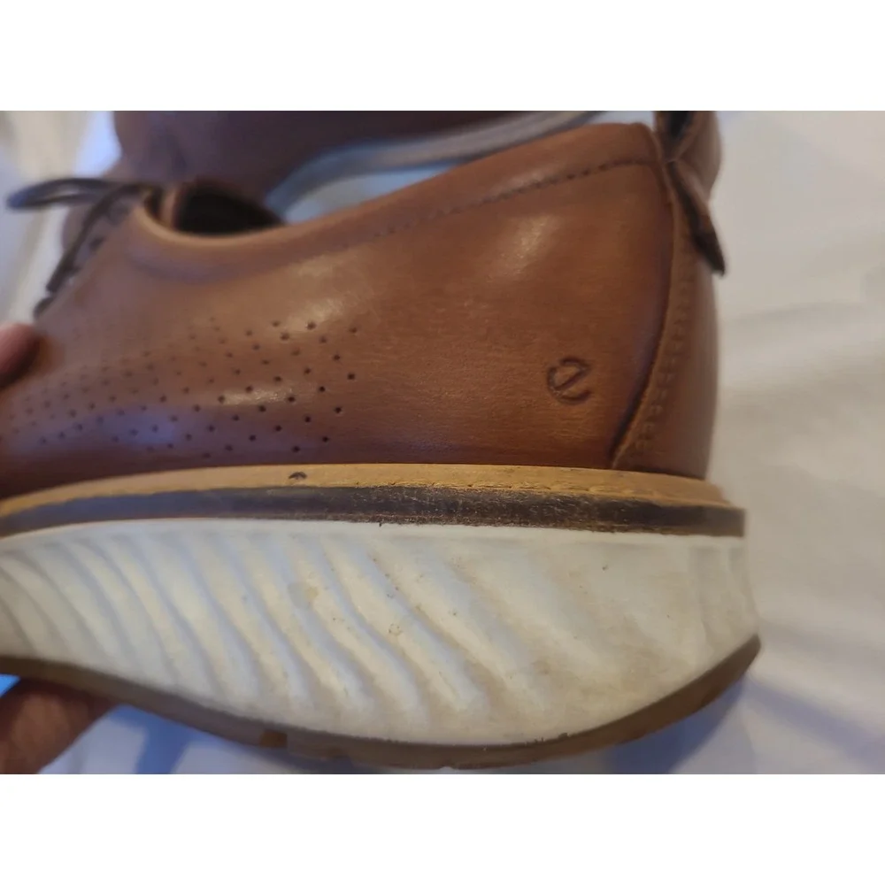 Ecco S.T.1 Men Oxfords Shoes Brown Leather Brogue Pattern For Ventilation